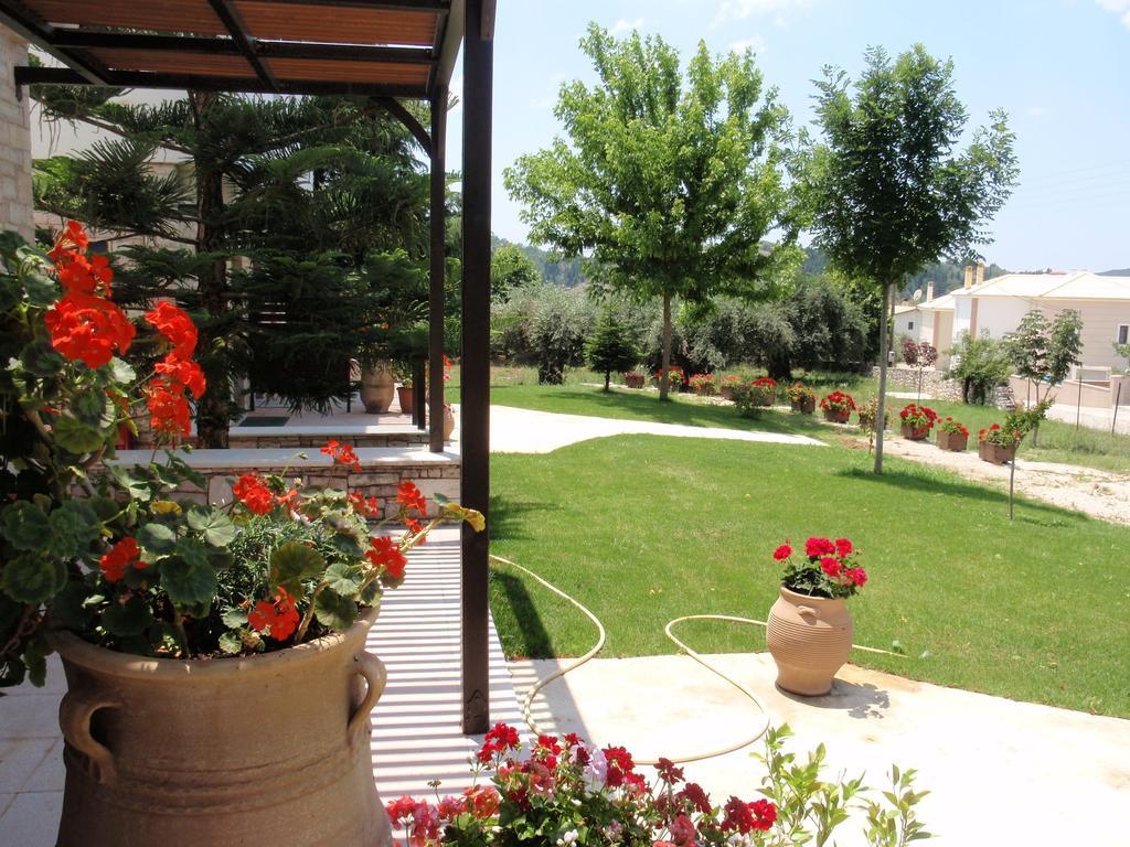 Sivota Apartments Athina Quarto foto